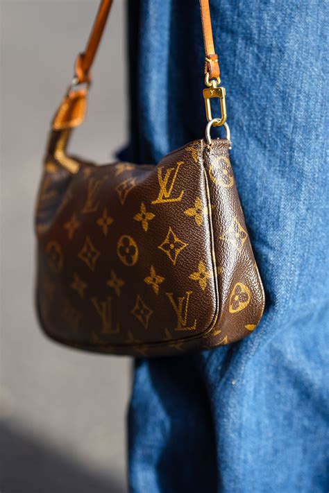 fotos de bolsos louis vuitton|bolsa de marca Louis Vuitton.